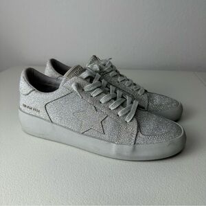 Vintage Havana Silver Sneakers with Low-Top Design